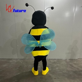 Future creative 3D sculpting bee figurine