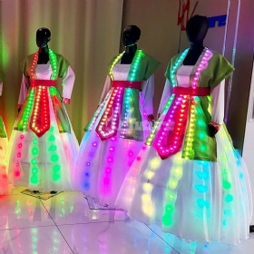 LED-lit Hanfu